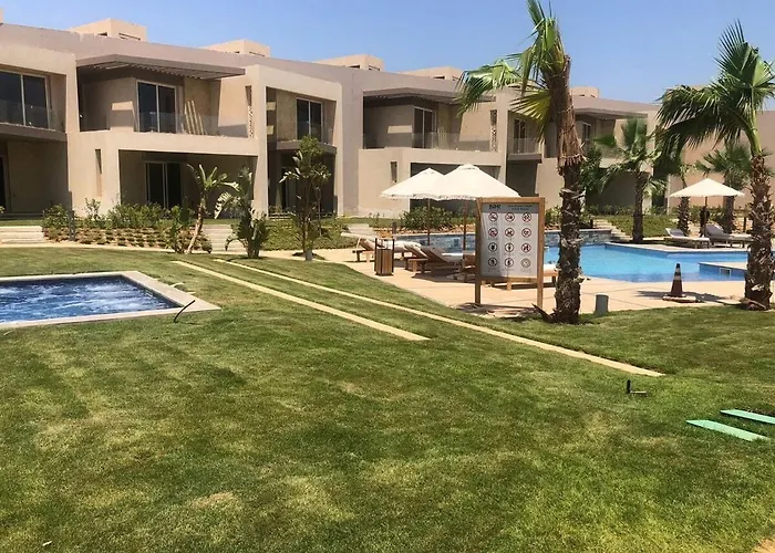 Chalet Cozy Vacation In Ain Sokhna *